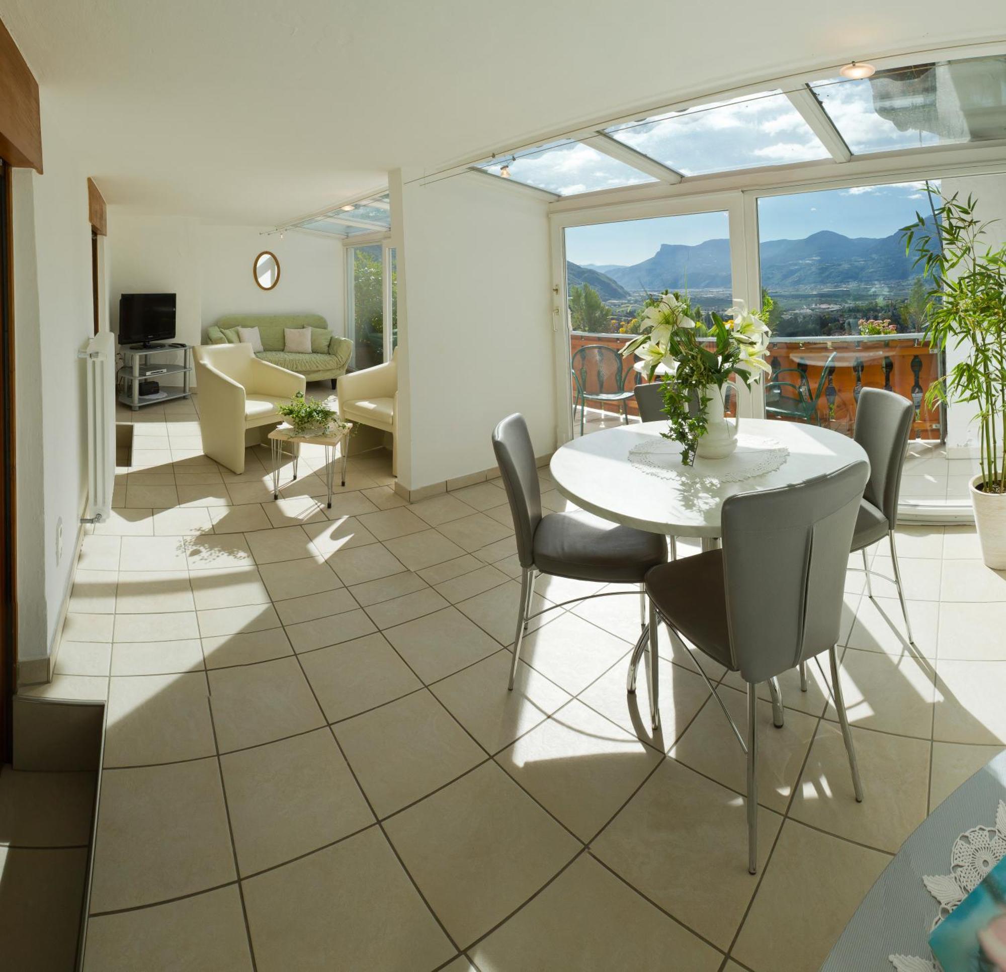 Apartment Appartementhaus Linter Tirolo